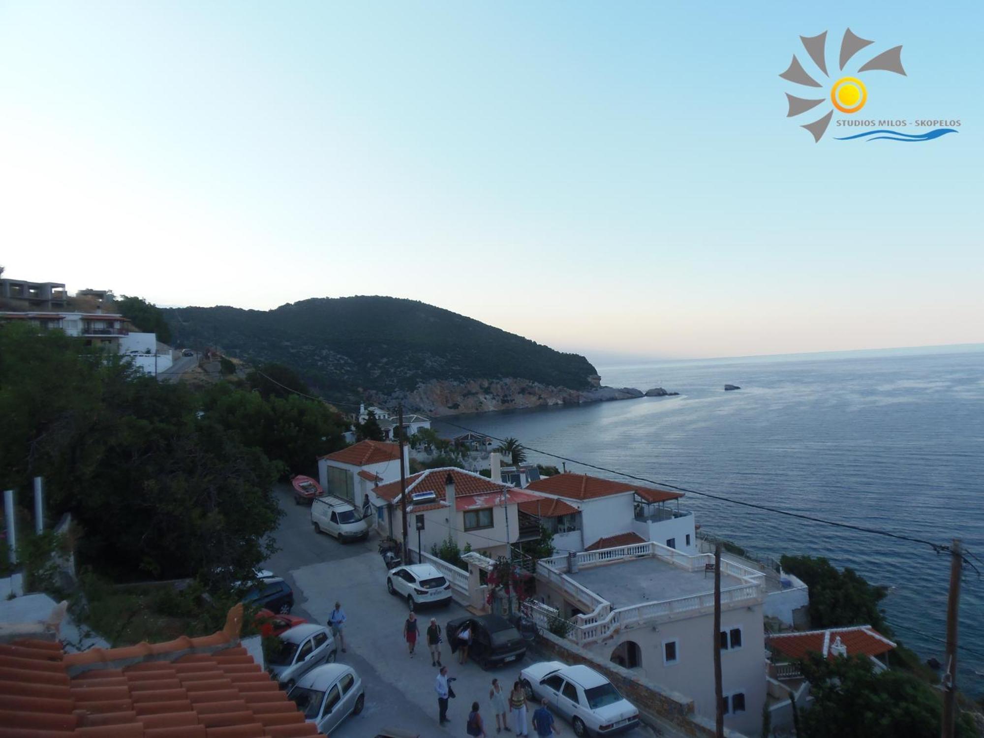 Studios Milos Skopelos-Where The Sea Meets The Sky Экстерьер фото